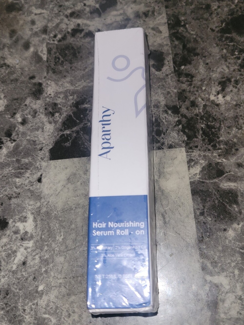 NWT APARTHY HAIR SERUM ROLL-ON